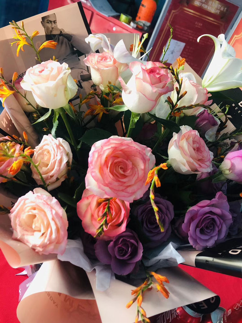 石家莊榮盛華府裝修施工現(xiàn)場