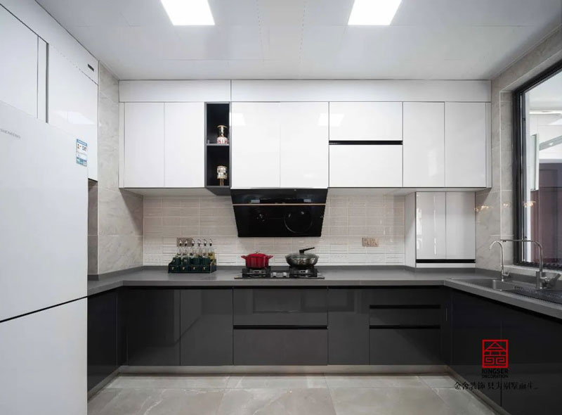 林蔭大院-港式輕奢風格-裝修案例實景圖