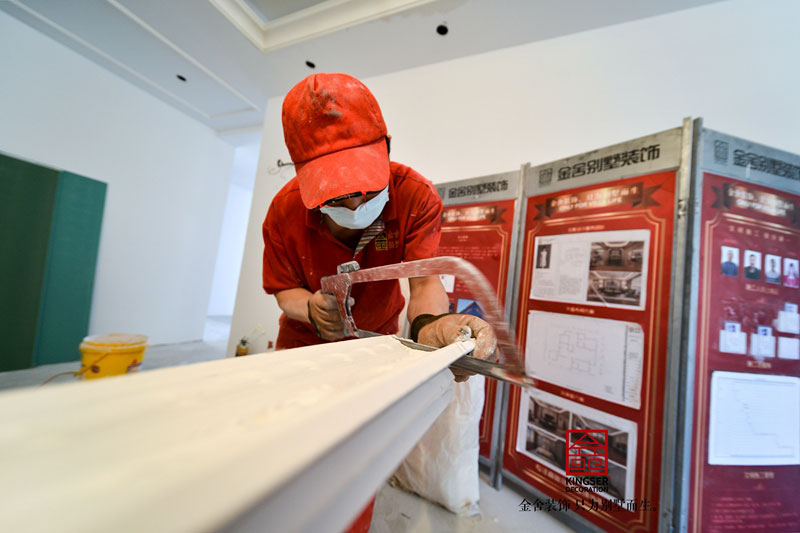 榮盛華府裝修施工現(xiàn)場(chǎng)油工階段