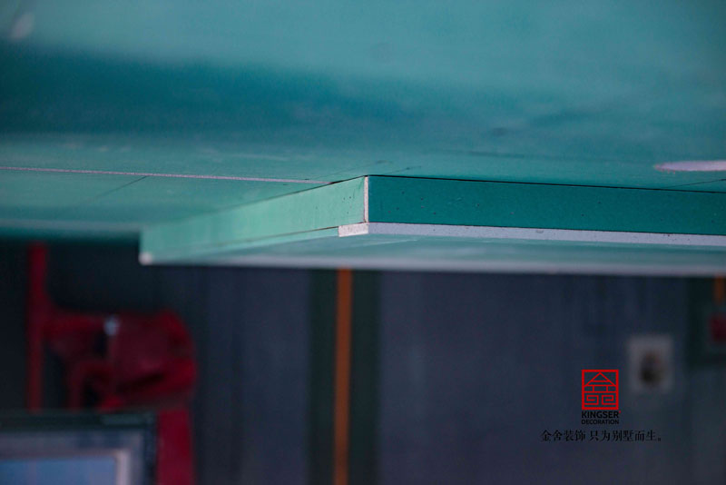 融創(chuàng)中心裝修工地水電階段實拍