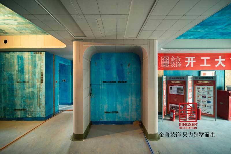 融創(chuàng)中心裝修工地木工階段