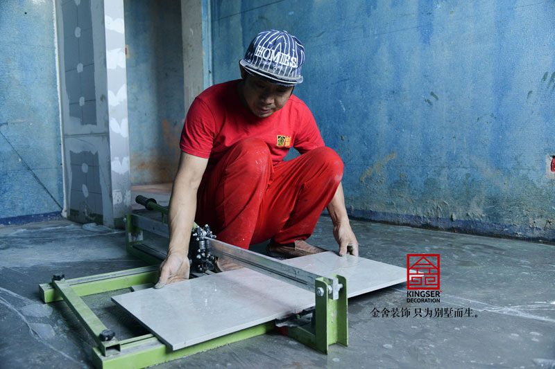 榮盛華府215㎡裝修施工現(xiàn)場